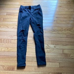 Girls black jegging with rips